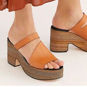 Free People demi clogs, size EU 39